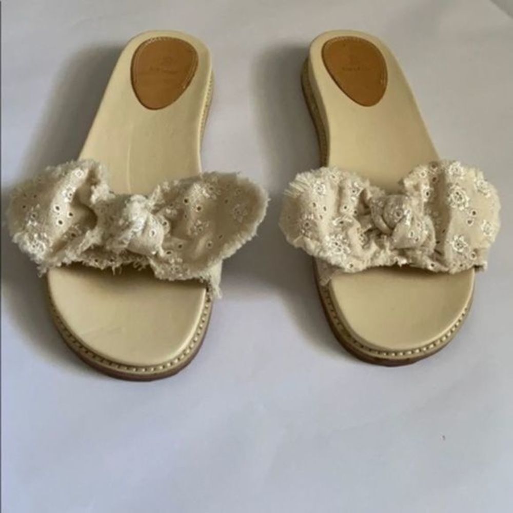 Bill Blass women’s sandals Cotton-Cream Denim Bow Slide | Size US 10 - Picture 8 of 8